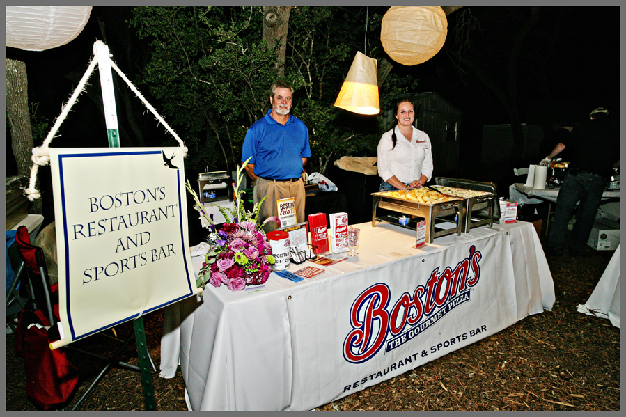 bostons restaraunt and sports bar